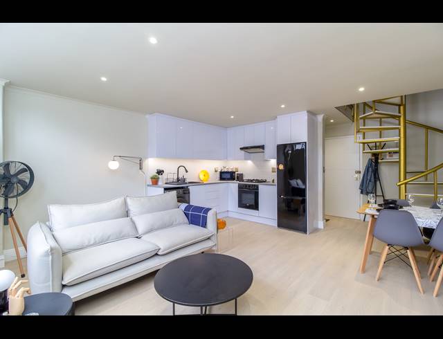 1 BEDROOM APARTMENT TO LET IN GARDENS